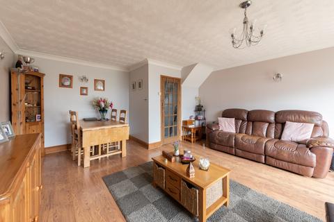 3 bedroom terraced house for sale - Manorhall Gardens, Leyton, London, E10 7AT