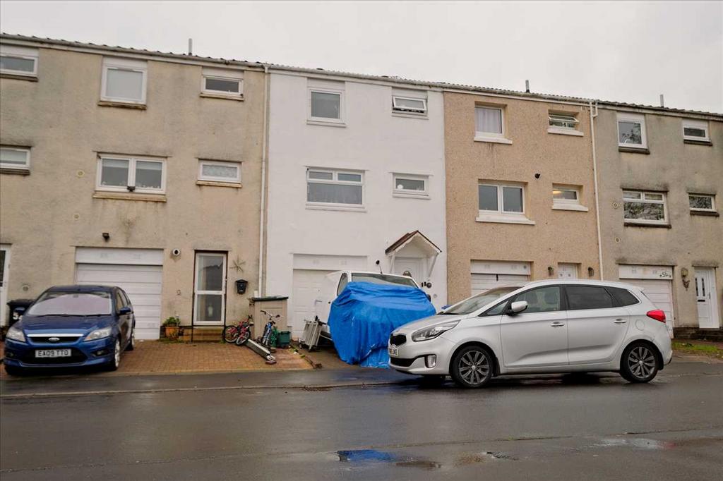 Douglas Crescent, Erskine 4 bed townhouse for sale £149,995