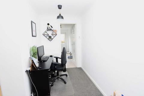 4 Maynarde Close, Plymouth, PL7 2XX