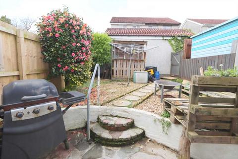4 Maynarde Close, Plymouth, PL7 2XX