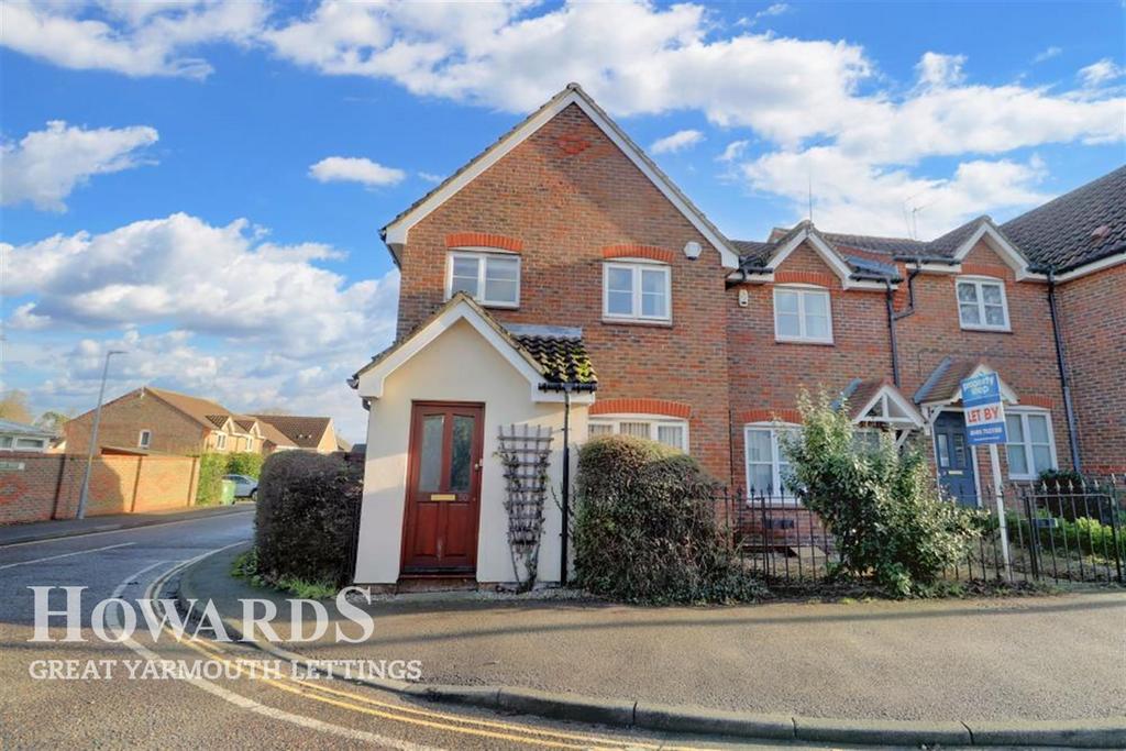 The Street, Acle 3 bed end of terrace house to rent £1,025 pcm (£237 pw)