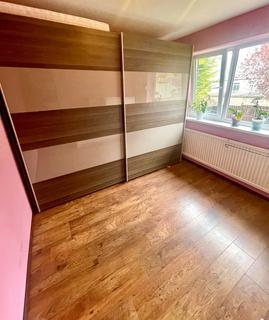 14 Thornes Park, Shipley, BD18 1BH