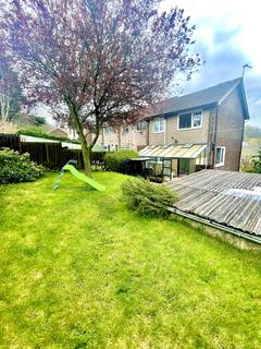 14 Thornes Park, Shipley, BD18 1BH