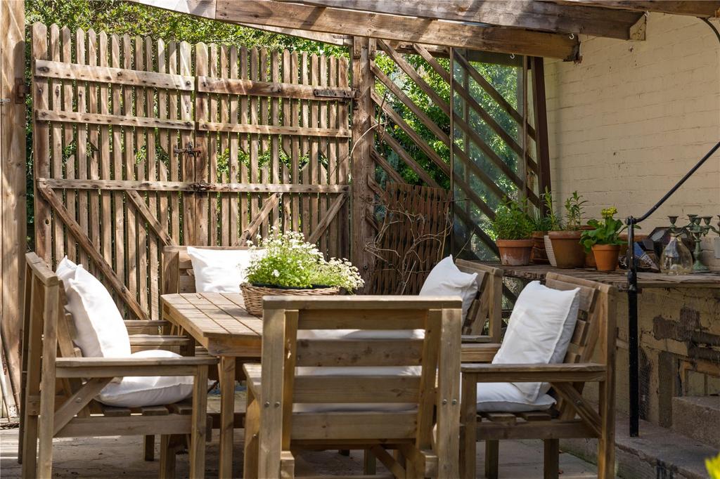 Outside dining