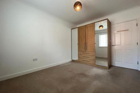 2 bedroom apartment to rent, Camberley