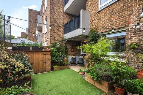 8 Rainhill Way, London, E3 3JD