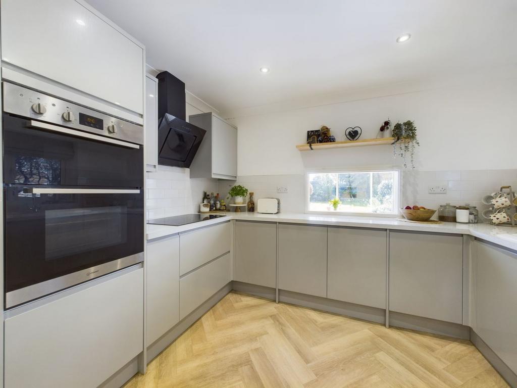 Kitchen / breakfast room