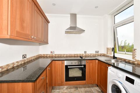 2 bedroom flat for sale, Halstead Close, Canterbury, Kent