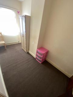 2 bedroom terraced house for sale, Victoria, Hanley ST4 2HQ