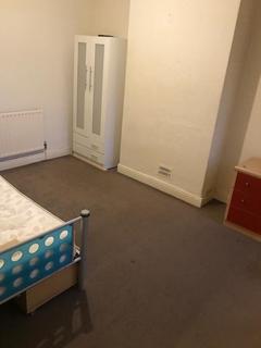 4 bedroom terraced house for sale, London road, Stoke-on-Trent ST4 5BA