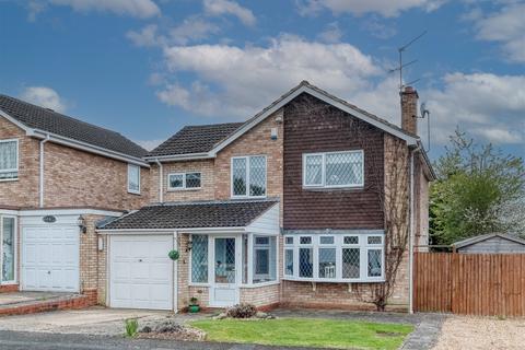 29 Ansley Close, Matchborough, Redditch, B98 0AX