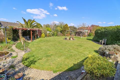 3 bedroom detached bungalow for sale, Garden Close, Hayling Island