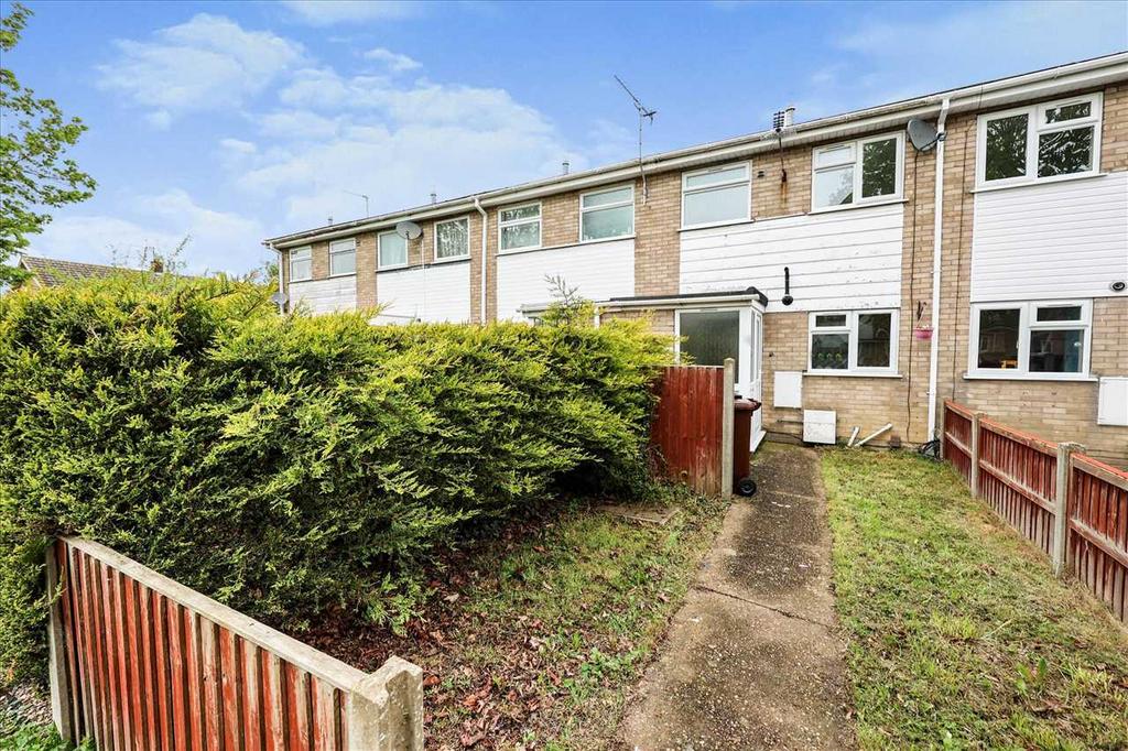 Antrim Road, Lincoln 2 bed terraced house £125,000