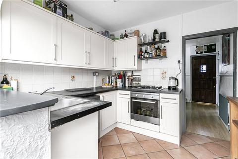 21 Thomson Crescent, Croydon, CR0 3JT