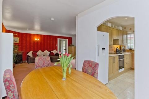 West Riding Green Lane, Lasswade, EH18 1HE