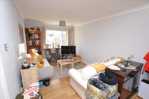 2 bedroom flat for sale, Ramshaw Drive, Chelmsford