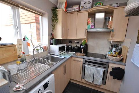 2 bedroom flat for sale, Ramshaw Drive, Chelmsford