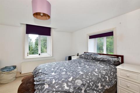 2 bedroom apartment for sale, Horn Street, Seabrook, Kent