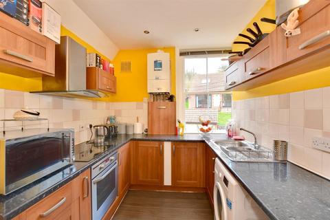 2 bedroom apartment for sale, Horn Street, Seabrook, Kent