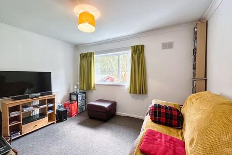 52 Dan Y Bryn, Tonna, Neath, SA11 3PJ