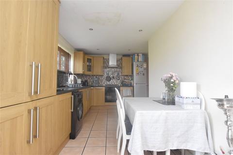 63 Abbey Road, Middleton, Manchester, M24 6HP