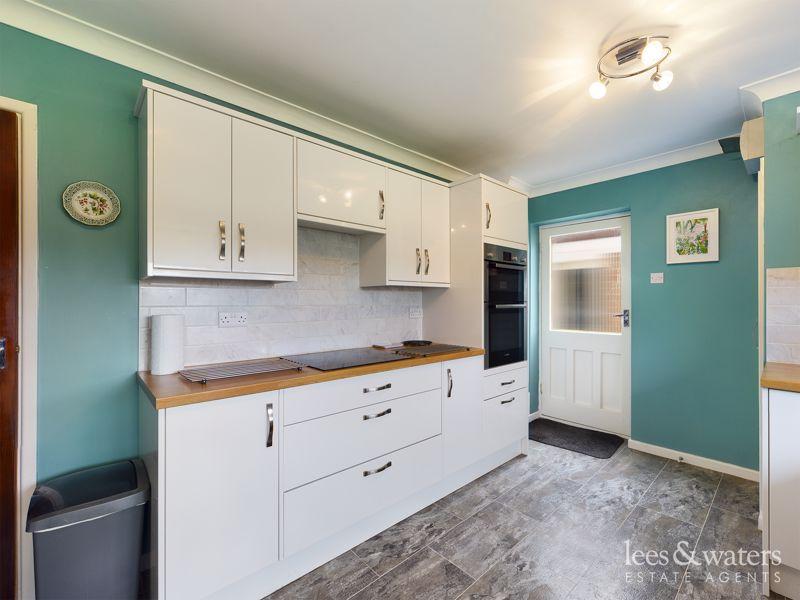 Old Road, North Petherton 3 bed bungalow £350,000