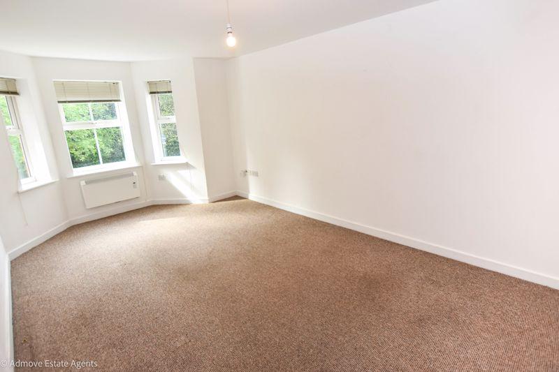 The Old Quays, Latchford, WA4 1AD 1 bed apartment £650 pcm (£150 pw)
