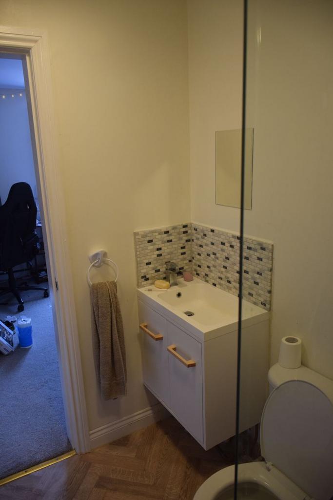 Photo 48