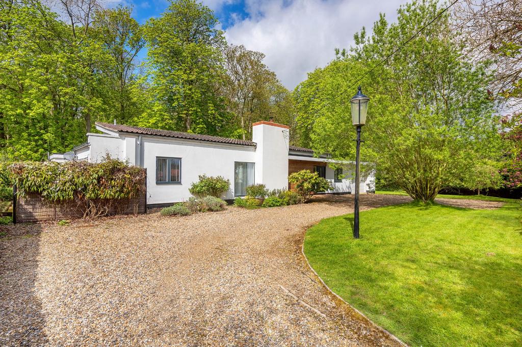 Great Barton, Suffolk 4 bed bungalow for sale £725,000