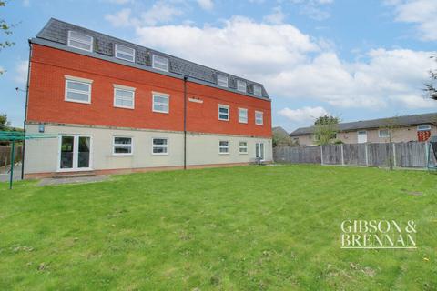 2 bedroom apartment for sale, Saffron Drive, Wickford, SS11