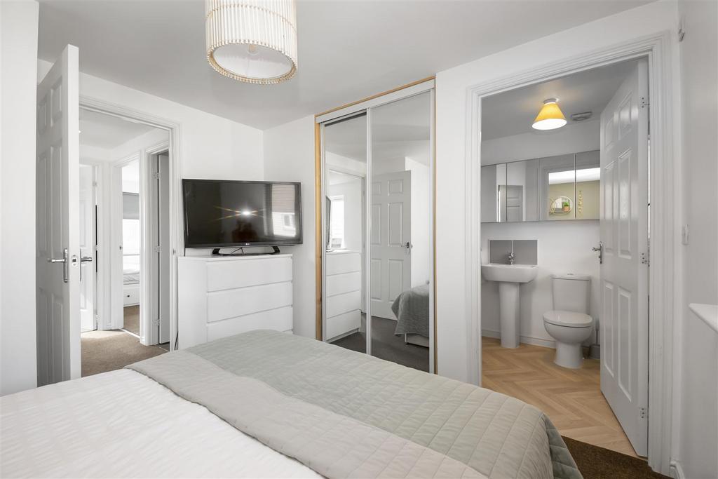 36 Fillan Street19.jpg
