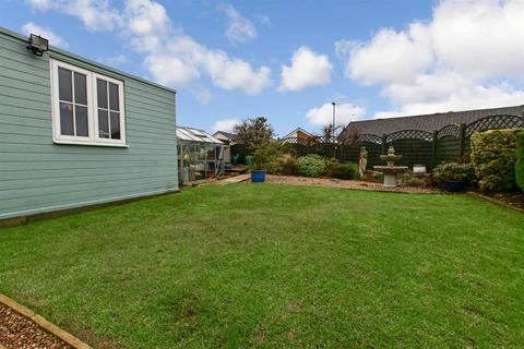 12 Ashgate Road, Willerby, Hull, HU10 6HN