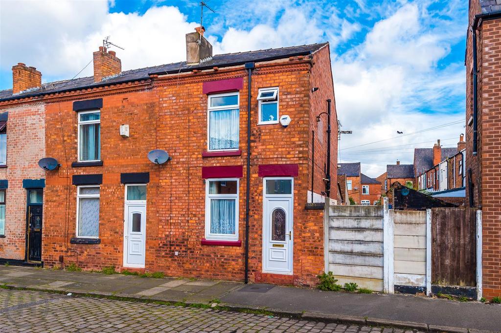 Cambridge Street, Atherton, Manchester 2 bed end of terrace house for