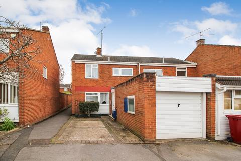 24 Kirton Close, Reading, RG30 2NS