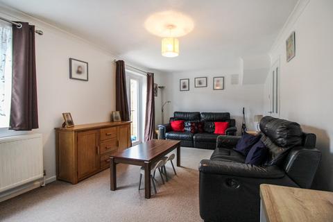 24 Kirton Close, Reading, RG30 2NS