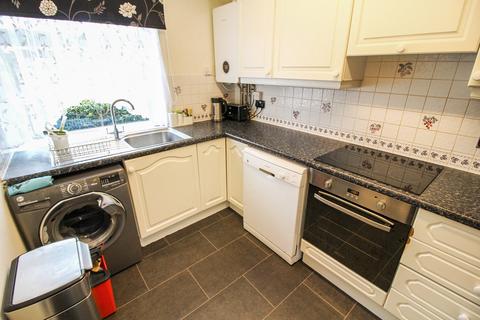 24 Kirton Close, Reading, RG30 2NS
