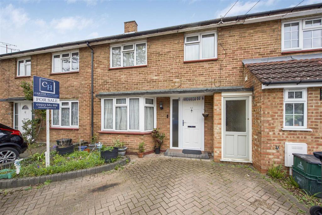 Hunters Ride, Bricket Wood, St. Albans 3 bed terraced house £400,000