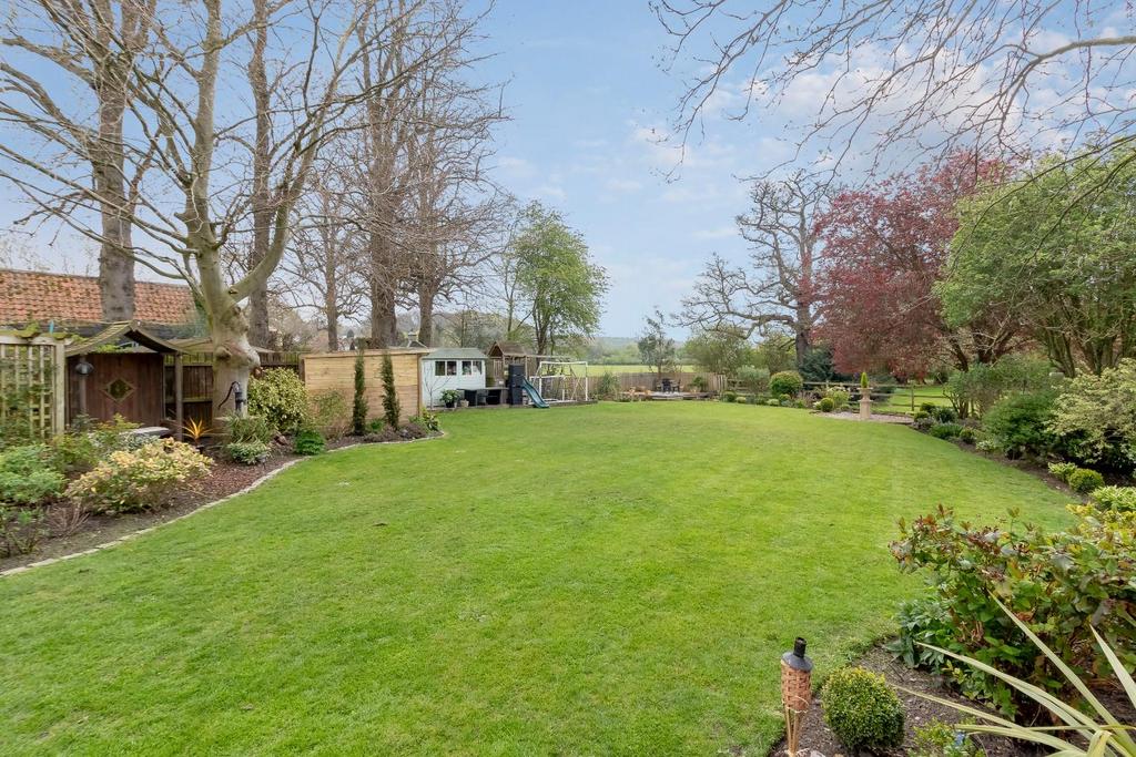 Farnham, Knaresborough 4 bed house £795,000