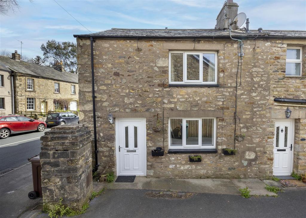 Penn Cottage, Burton In Lonsdale 2 bed end of terrace house £142,500