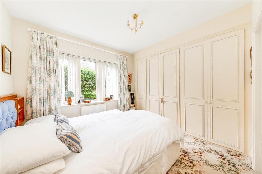 Bedroom One.jpg