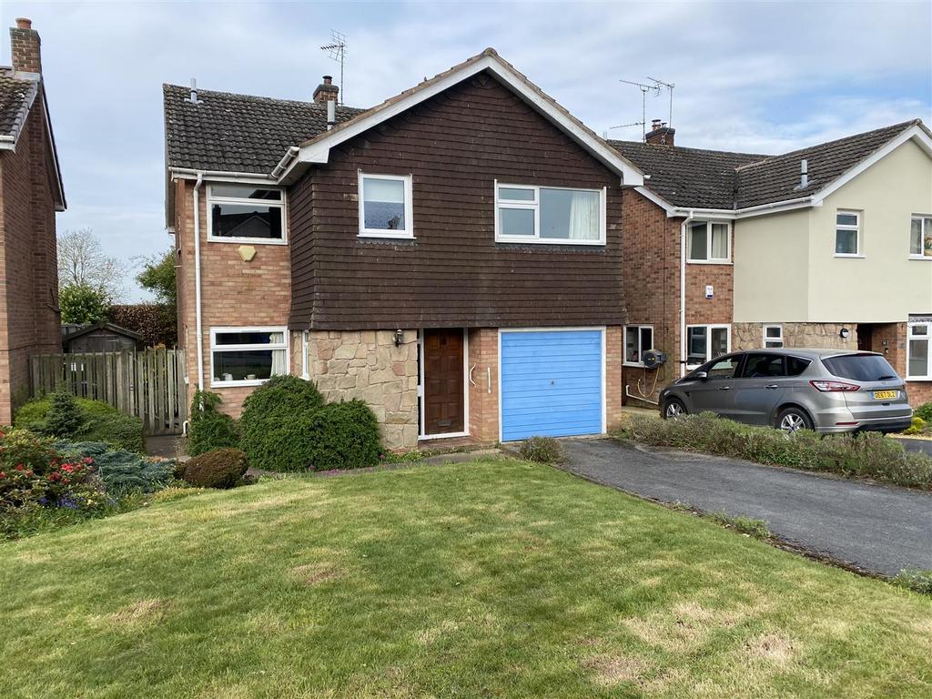 Fairbanks Walk, Swynnerton, Stone 4 bed detached house for sale £375,000