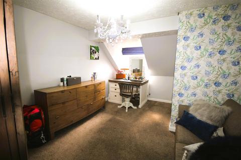 35 Tarragon Drive, Stoke-on-trent, ST3 7YE