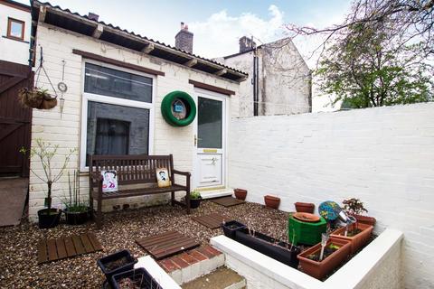 5 Bentley Street, Darwen, BB3 2EX