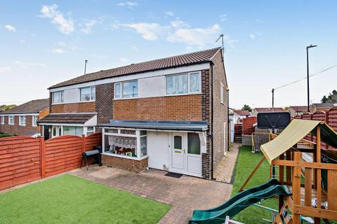 3 bedroom semi-detached house for sale - Burnside Road, Harrogate, HG1 2BG
