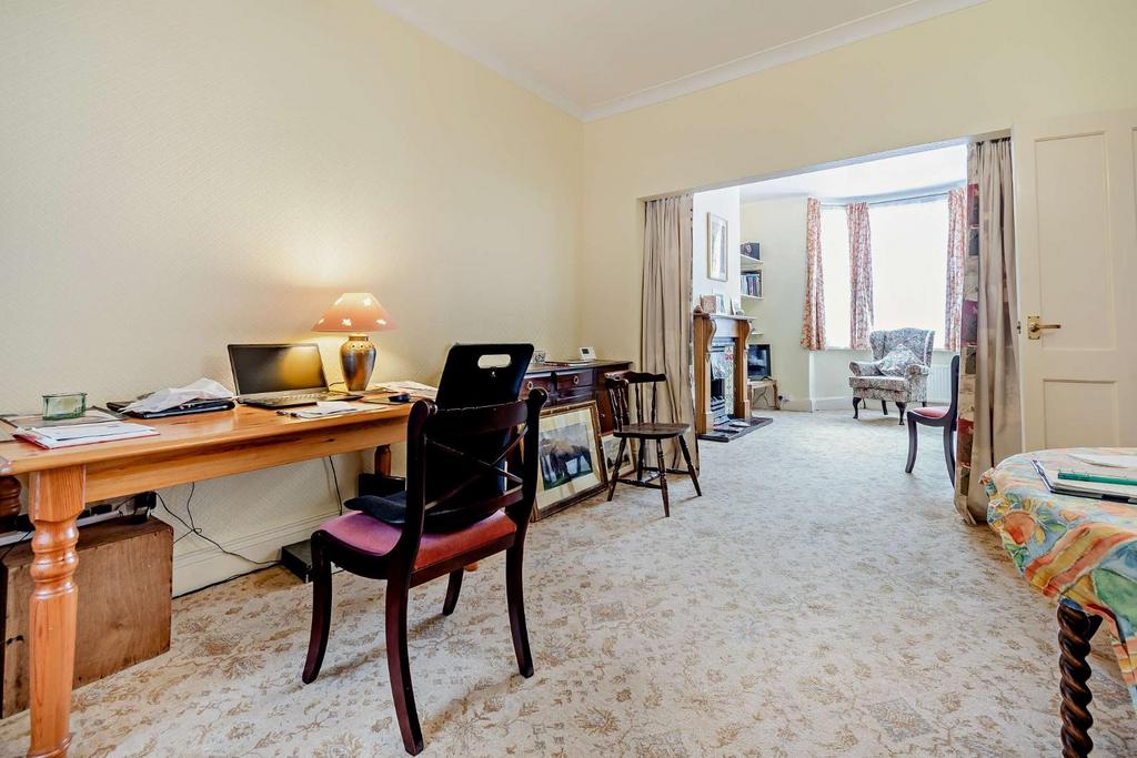 8550374-interior11-800.jpg