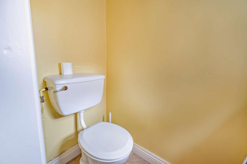 8550374-interior14-800.jpg
