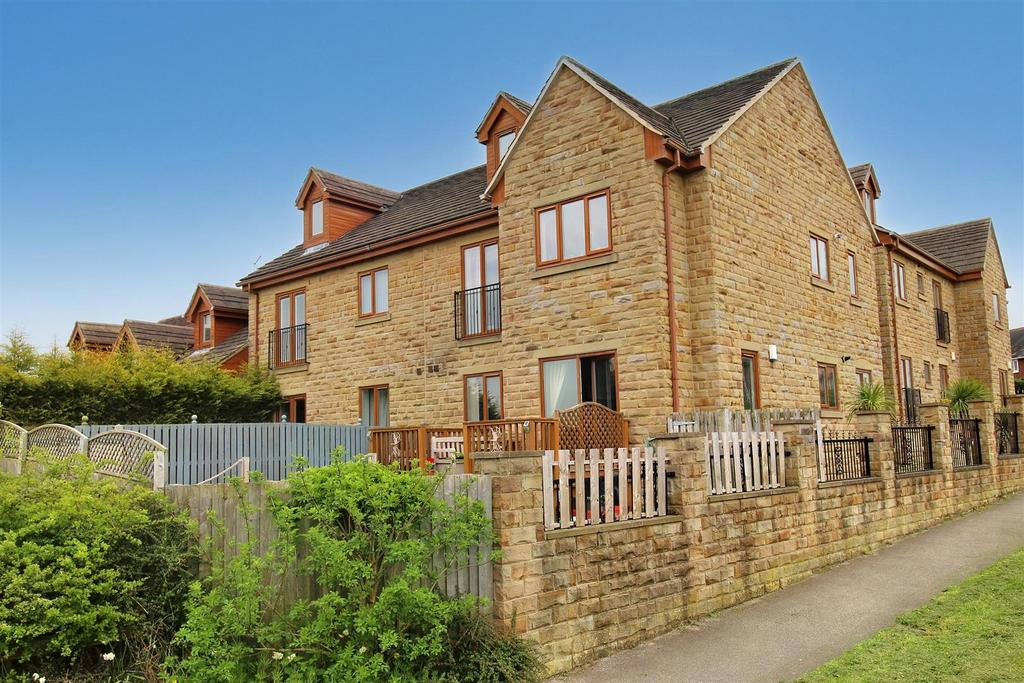 Ballfield Lane, Darton, Barnsley S75 5GZ 2 bed apartment for sale £