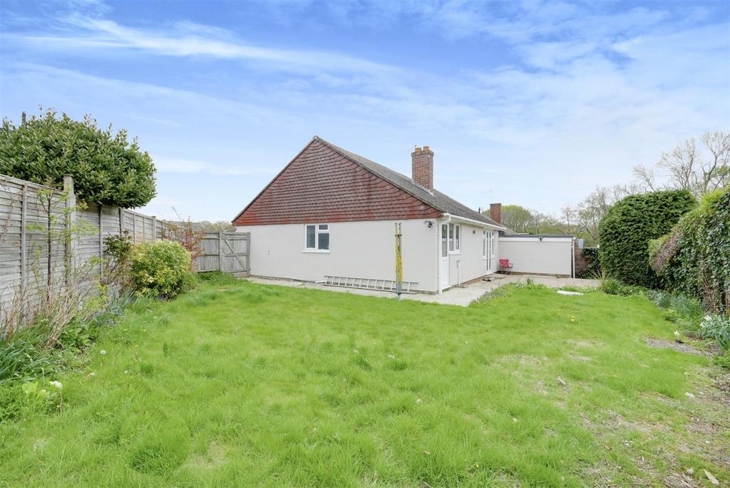 Ghyllside Road, Northiam 3 bed detached bungalow for sale £450,000