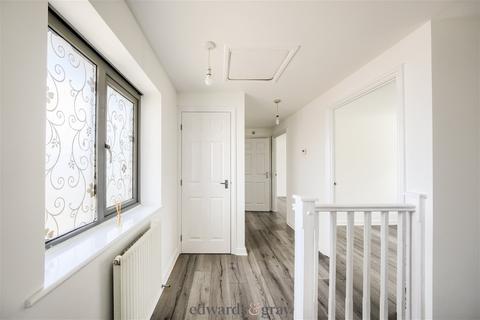 32 Burtons Park Road, Solihull, B36 0TW