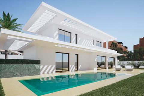 3 bedroom villa, Estepona, Malaga, Spain